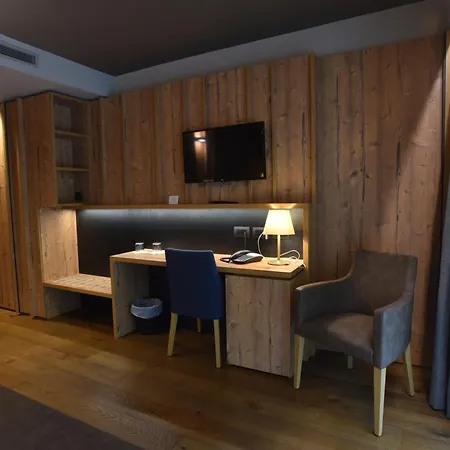 La Vetta Hotel
