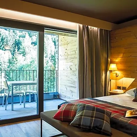 Otel La Vetta 4*